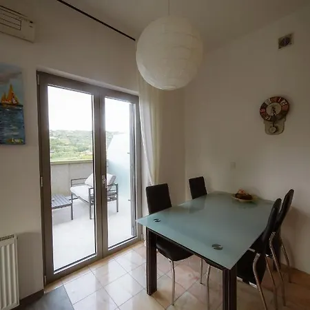 דירה Aphrodite With Swimming Pool And Privat Jacuzzy בפורטורוז