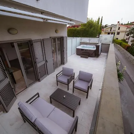 Aphrodite With Swimming Pool And Privat Jacuzzy * Portorož